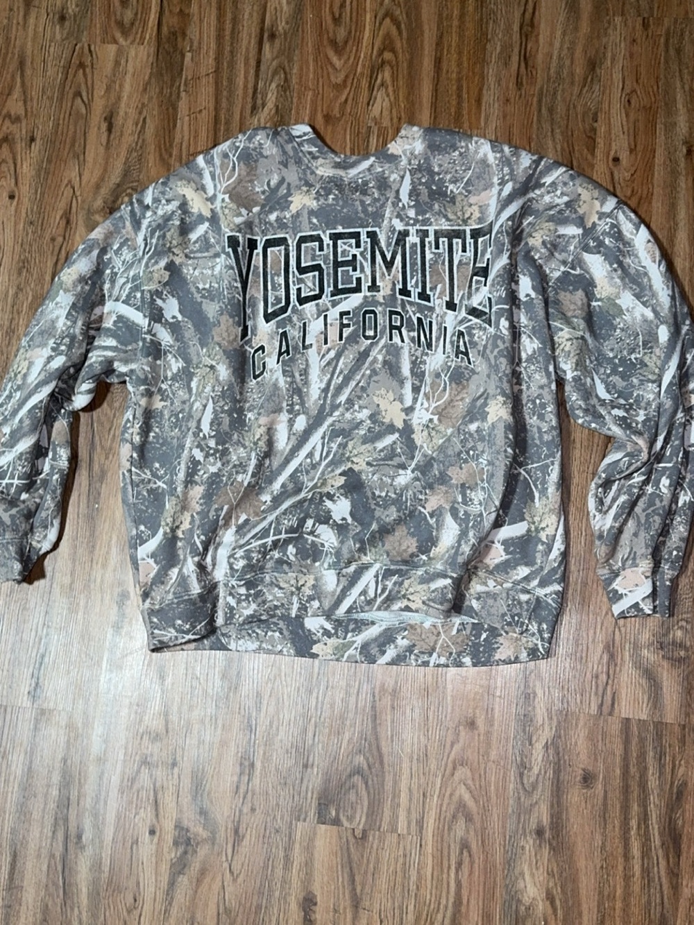 Viral Abercrombie Yosemite Camo Crewneck Sweatshirt XL